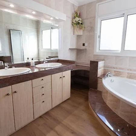 Catalunya Casas Stunning With Private Pool 33 Km To Barcelona *