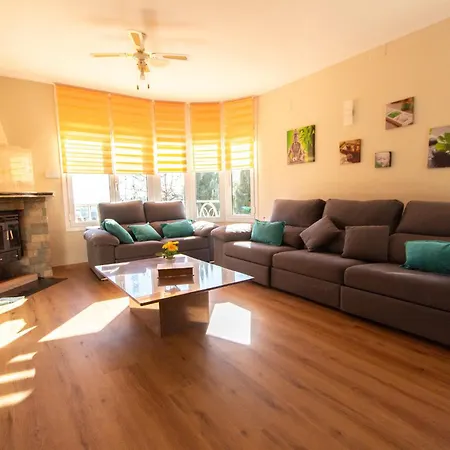 Catalunya Casas Stunning With Private Pool 33 Km To Barcelona Senmanat